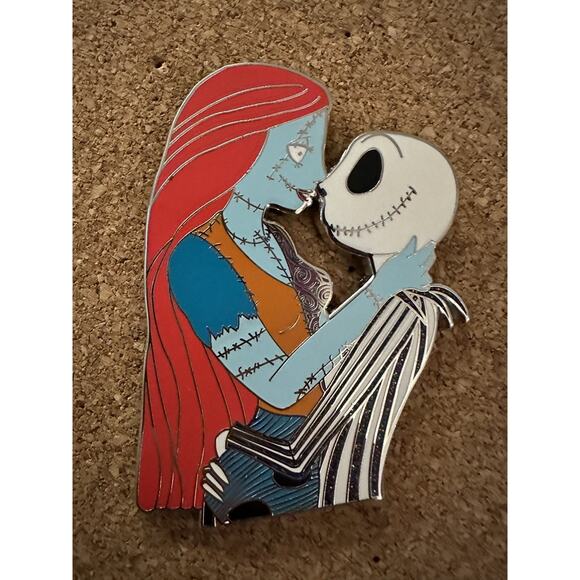 NBC HTF Jack and Sally Nightmare Before Christmas LE40 Disney Ashe’s Fantasy Pin - Picture 2 of 2